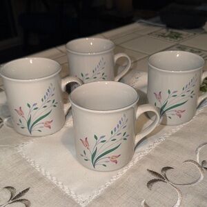Excel China Co. Summer Garden pattern Mugs. 4